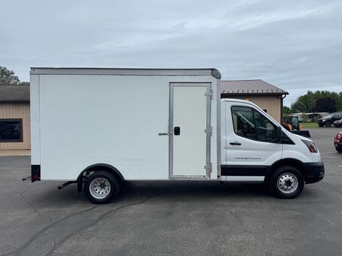 Used 2023 Ford Transit 350 DRW RWD image 3
