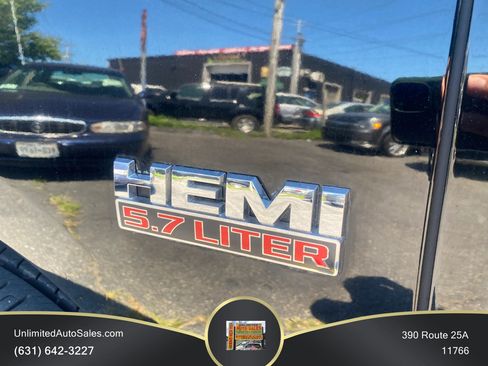 Used 2014 RAM 1500 Express AWD/4WD image 11