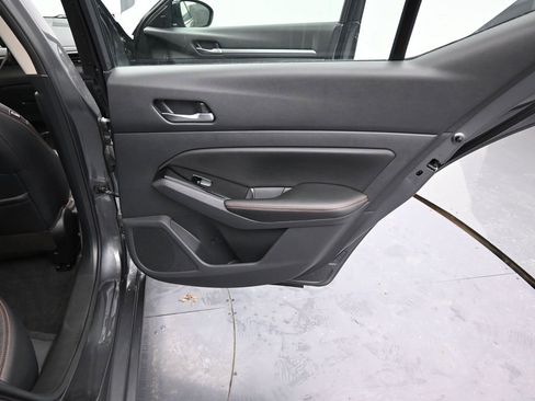 Used 2024 Nissan Altima 2.5 SR image 20