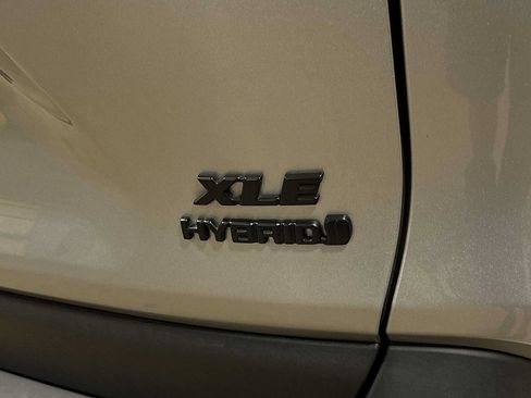 Certified 2024 Toyota RAV4 XLE Premium AWD/4WD image 27