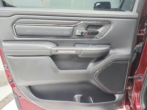 Used 2022 RAM 1500 Limited w/ Body-Colour Bumper Group AWD/4WD image 40