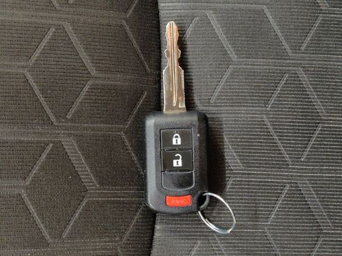 Used 2021 Mitsubishi Outlander Sport FWD image 32