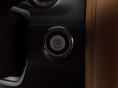 Used 2024 INFINITI QX80 Sensory image 34