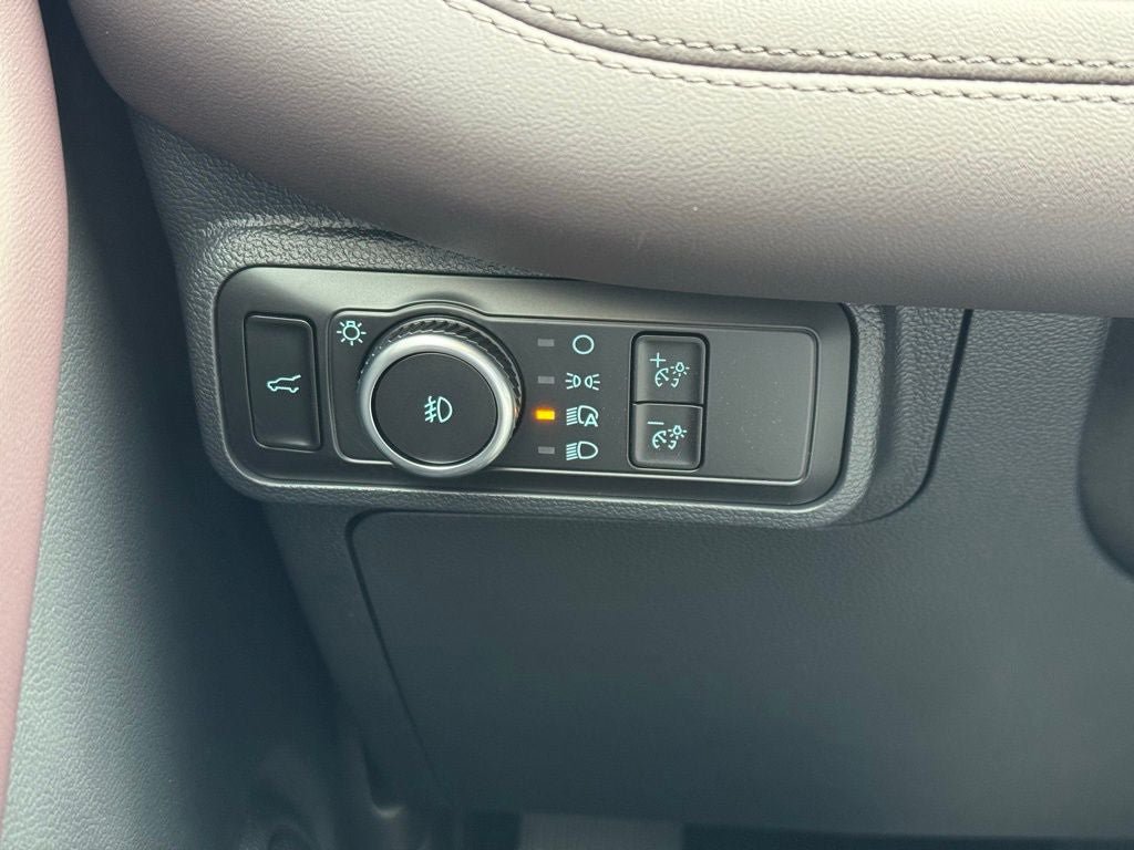 New 2026 Ford Explorer Platinum RWD image 29