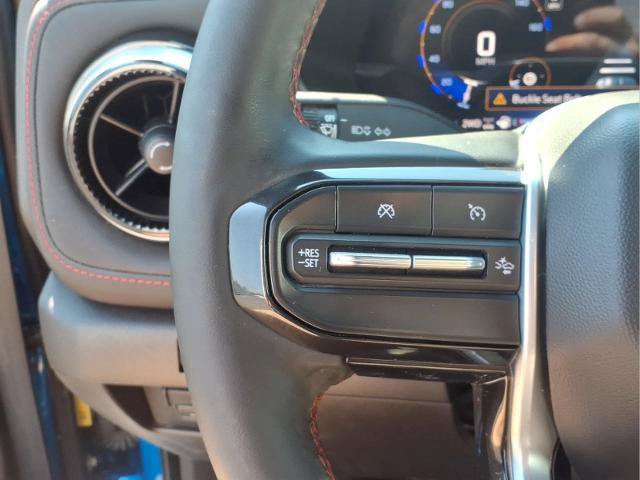 Used 2024 Chevrolet Colorado Z71 w/ Z71 Convenience Package 2 AWD/4WD image 16