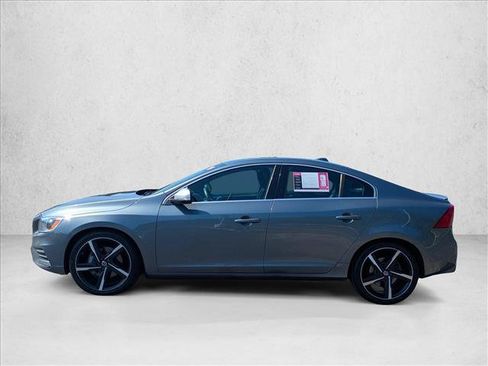 Used 2016 Volvo S60 T6 R-Design w/ Climate Package AWD/4WD image 9