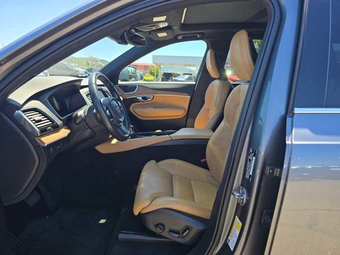 Used 2018 Volvo XC90 T6 Inscription w/ Convenience Package AWD/4WD image 9