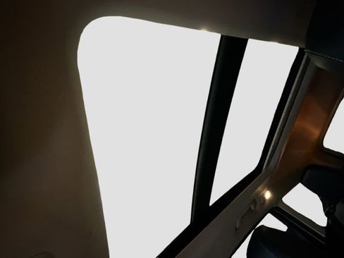 Used 2017 Ford Escape Titanium image 22