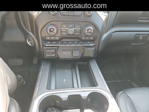 Used 2019 Chevrolet Silverado 1500 High Country w/ Technology Package AWD/4WD image 25