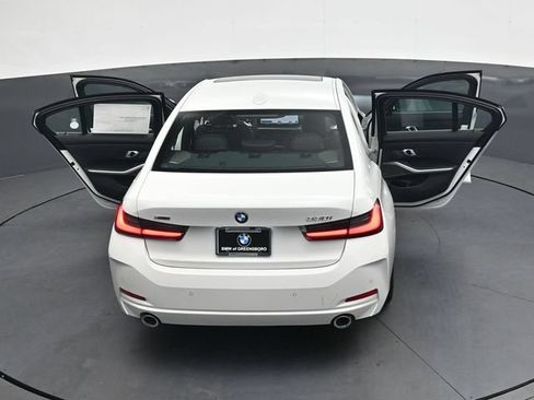New 2026 BMW 330i xDrive Sedan w/ Premium Package AWD/4WD image 44