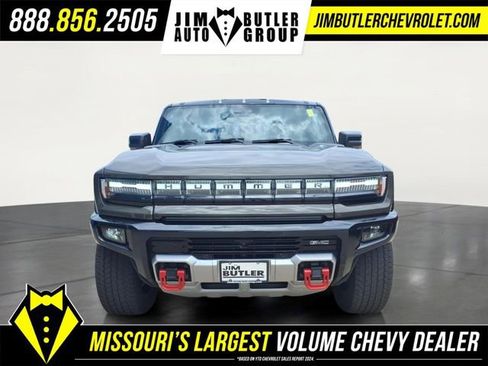 Used 2025 GMC Hummer EV 2X w/ LPO, Sport Package AWD/4WD image 27