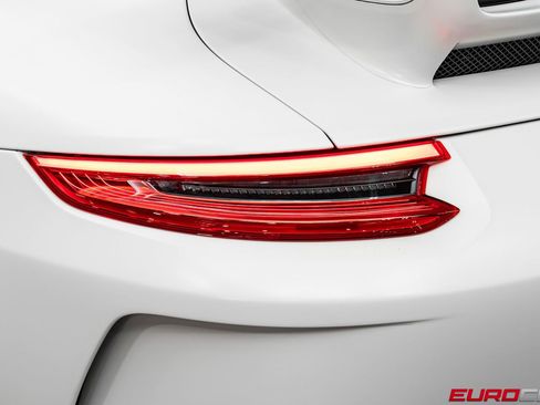 Used 2018 Porsche 911 GT3 image 19