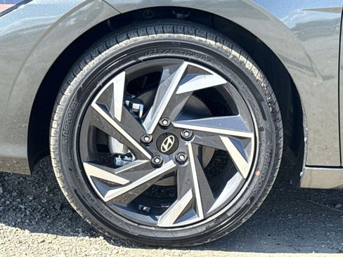 New 2025 Hyundai Elantra SEL w/ Cargo Package image 12