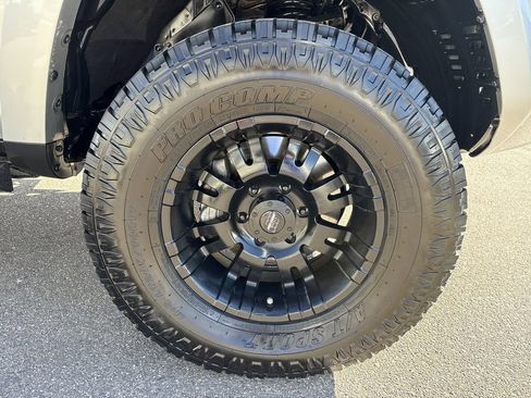 Used 2019 Toyota 4Runner TRD Off-Road image 30