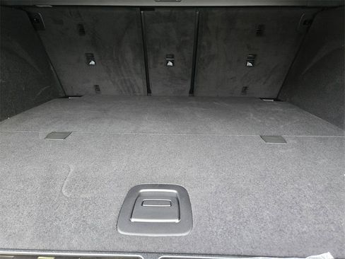 New 2026 BMW X5 xDrive50e w/ Executive Package image 34