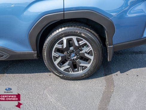 Certified 2025 Subaru Forester Premium w/ Convenience Package #2 AWD/4WD image 11