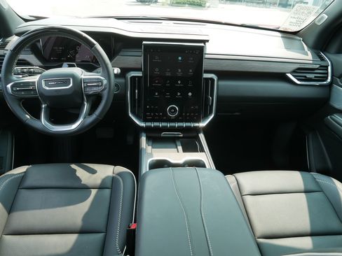 Used 2024 GMC Acadia Denali w/ Super Cruise Package AWD/4WD image 10