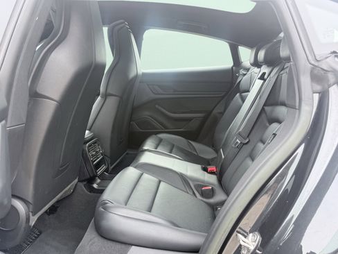 Used 2023 Porsche Taycan image 14