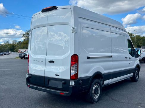 Used 2018 Ford Transit 250 148 High Roof image 6