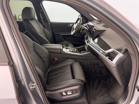 Used 2026 BMW X5 sDrive40i w/ M Sport Package RWD image 30