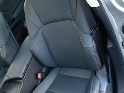 Used 2025 Lexus ES 350 image 17