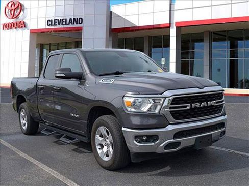Used 2022 RAM 1500 Big Horn AWD/4WD image 2