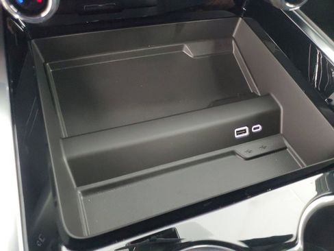 New 2026 Chevrolet Tahoe LS image 17