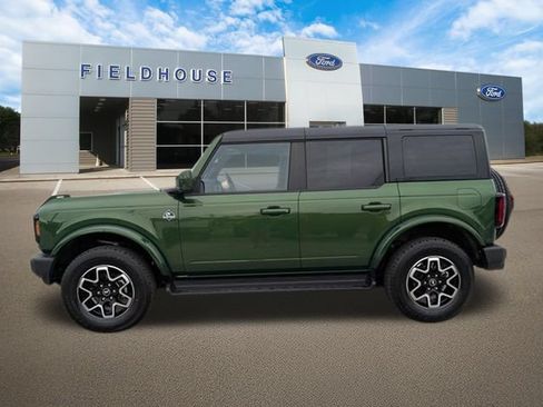 Used 2025 Ford Bronco Outer Banks AWD/4WD image 13