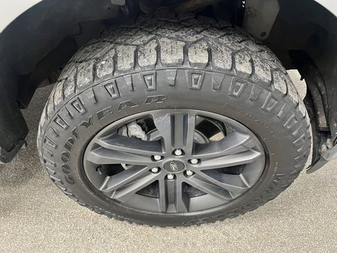 Used 2021 Ford F150 Lariat w/ Equipment Group 502A High image 18