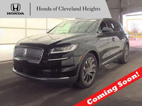 Used 2023 Lincoln Nautilus Reserve AWD/4WD image 1