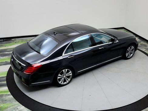 Used 2016 Mercedes-Benz S 550 Sedan image 36