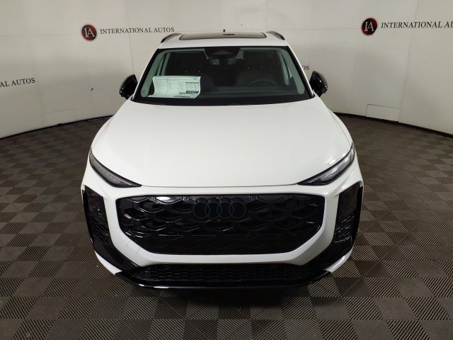 Used 2026 Audi Q3 quattro 2.0T AWD/4WD image 2