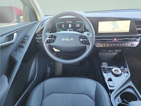 New 2025 Kia Niro EX w/ EX Cold Weather Package image 6
