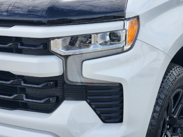 Used 2025 Chevrolet Silverado 1500 RST w/ Z71 Off-Road Package AWD/4WD image 9