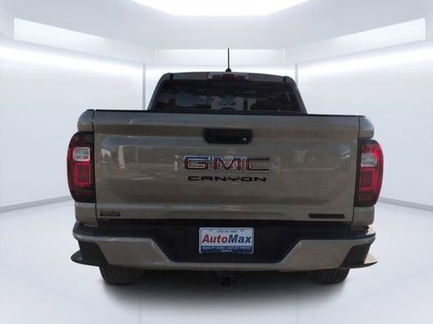 Used 2024 GMC Canyon Elevation w/ Convenience Package AWD/4WD image 4