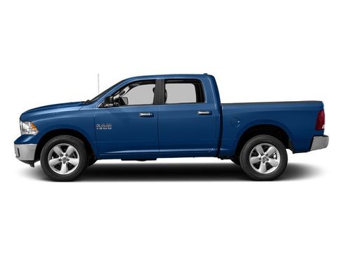 Used 2017 RAM 1500 Big Horn AWD/4WD image 3