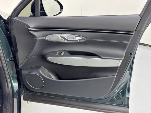 Used 2024 Genesis Electrified GV70 Advanced image 44