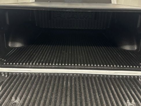 Used 2022 RAM 1500 Big Horn image 32