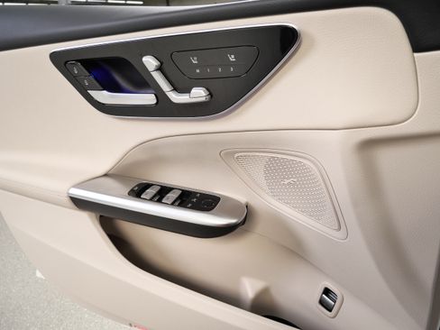 Certified 2024 Mercedes-Benz C 300 4MATIC Sedan image 29