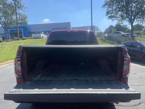 Used 2018 GMC Sierra 1500 Denali w/ Denali Ultimate Package AWD/4WD image 8
