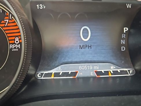 Used 2017 Jeep Cherokee Limited image 7