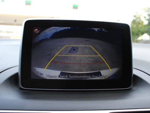 Used 2015 MAZDA MAZDA3 i Touring FWD image 9