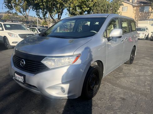 Used 2015 Nissan Quest S FWD image 1