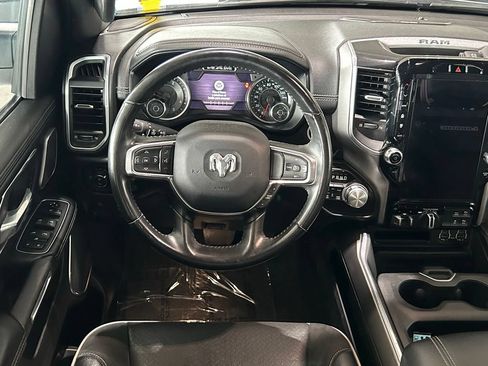 Used 2021 RAM 1500 Laramie AWD/4WD image 9