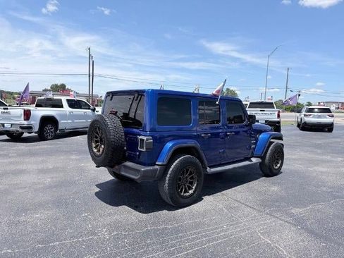 Used 2020 Jeep Wrangler Unlimited Sahara w/ Safety Group AWD/4WD image 5