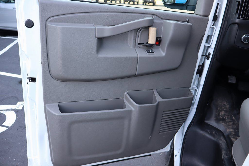 New 2025 Chevrolet Express 2500 w/ Driver Convenience Package RWD image 23