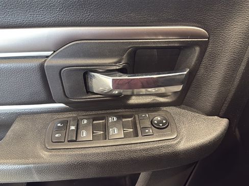 Used 2023 RAM 1500 Classic Warlock AWD/4WD image 35