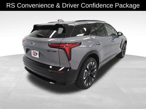 New 2025 Chevrolet Blazer EV RS image 6
