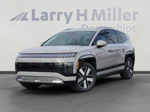 New 2026 Hyundai Ioniq 9 SEL image 1