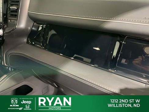 New 2026 RAM 2500 Limited AWD/4WD image 59
